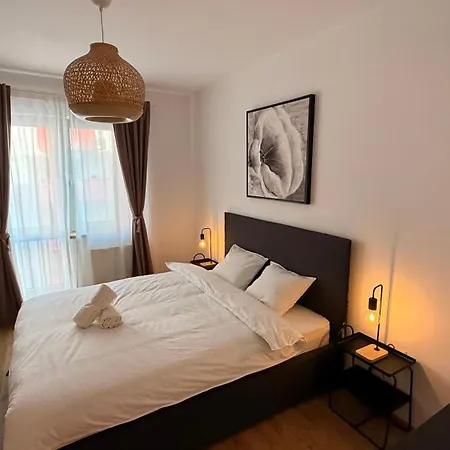 Isg - Near Carol Park & Unirii Area - Rh Living Bukareszt