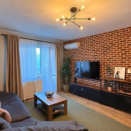 Isg - Near Carol Park & Unirii Area - Rh Living *