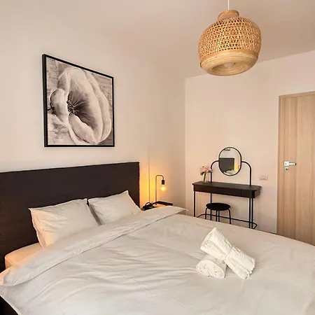 Appartement Isg - Near Carol Park & Unirii Area - Rh Living Boekarest